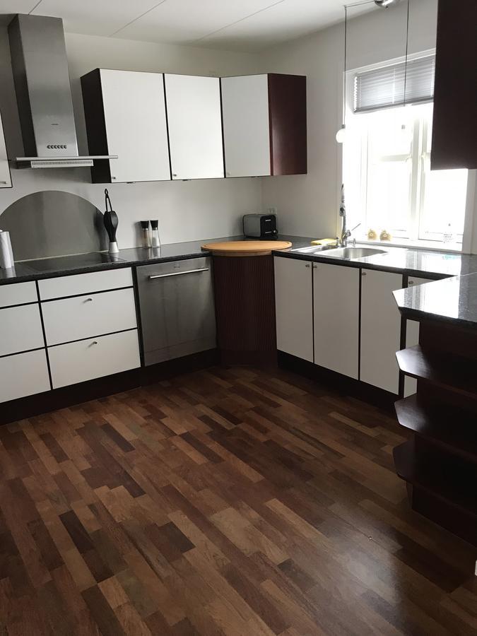 Hotel Nuuk - Apartment Nanoq Eksteriør bilde