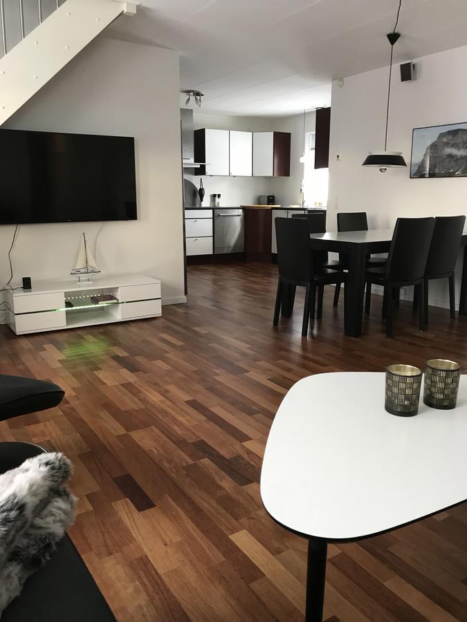 Hotel Nuuk - Apartment Nanoq Eksteriør bilde